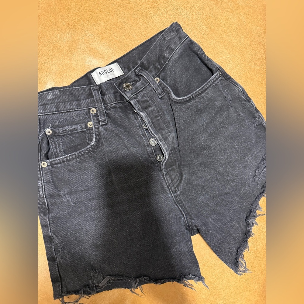 Agolde denim shorts 
Black 
Size 25